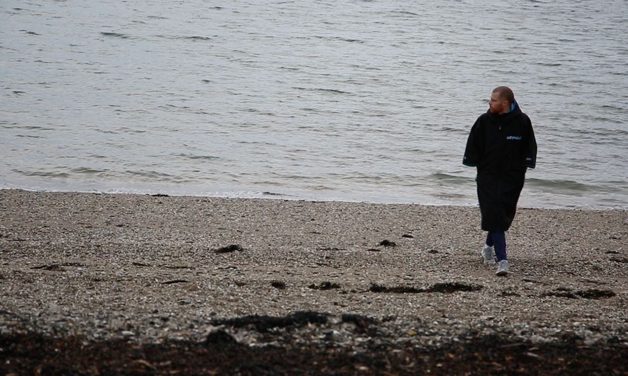 “Liberating” and “relieving”: Two men are trying to get more men into the sea